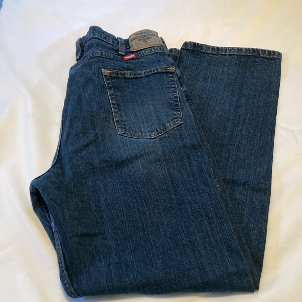 Wrangler Men’s Relaxed Fit Jeans 38X32 Dark Blue